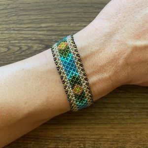 Handmade Beaded Bracelet, approx 7-8” long